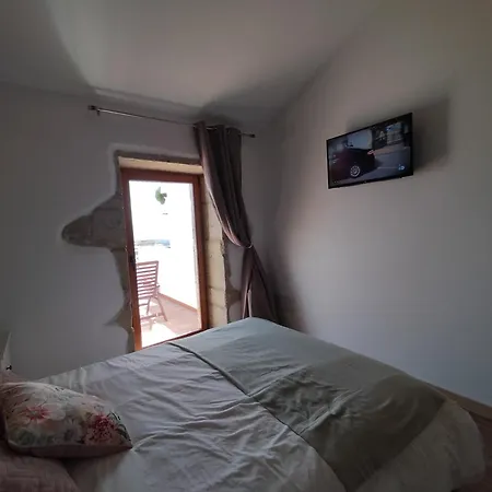 Апартаменты Casa Xenoveva *